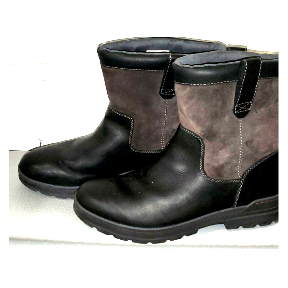 Ckark Boots